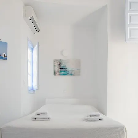 Pelagos - Hotel 2*