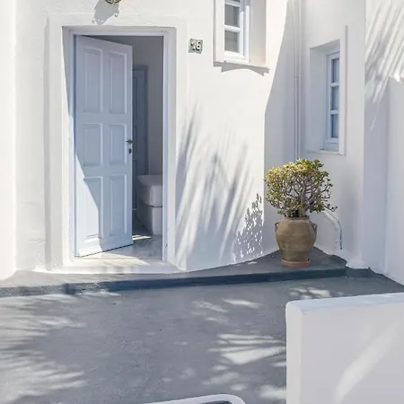 Pelagos - Hotel 2*