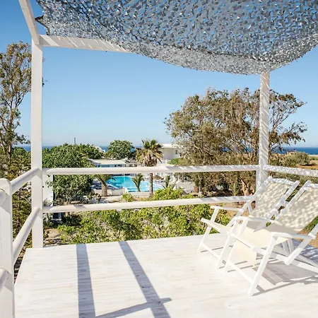 Pelagos - Hotel 2*